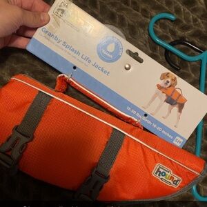 Outward Hound Vibrant Orange Granby Splash Life Jacket